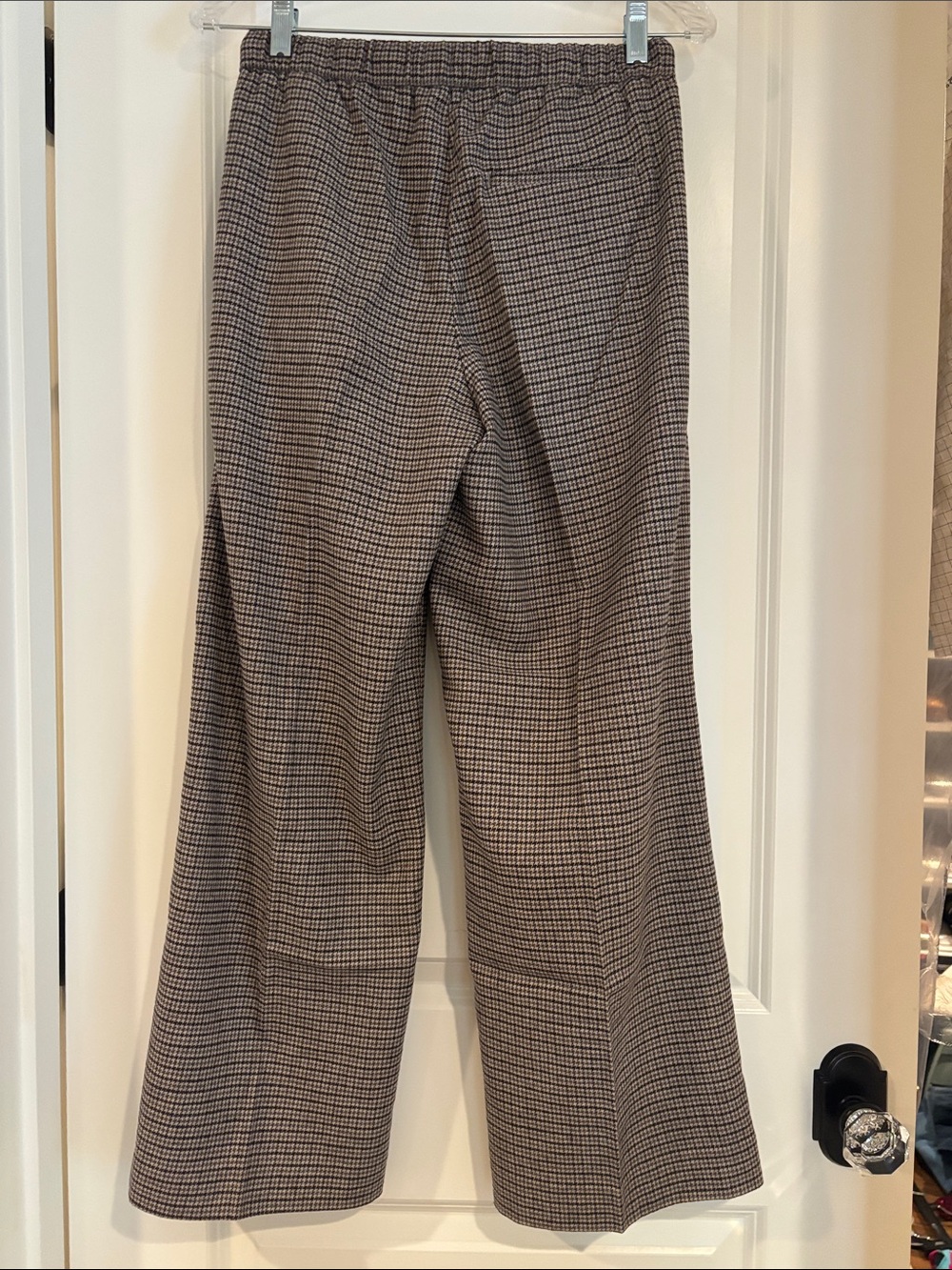 Banana Republic Brown and Beige Plaid Drawstring Trousers - Picture 4 of 5